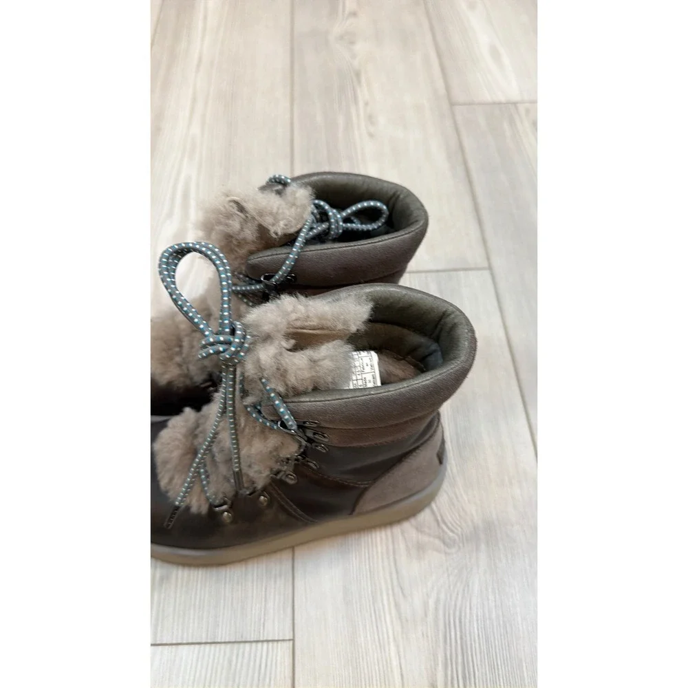 UGG Viki Waterproof Classic Boots for Woman 6 Gray Leather Suede Vibram